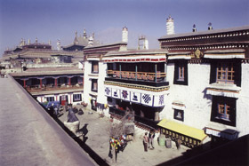 Merunyingba Monastery 2000
